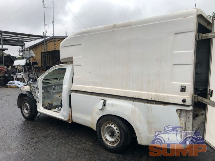 ISUZU , D - MAX 250 C S / C , WHITE , 2018 ( 29718 ) - Image 6