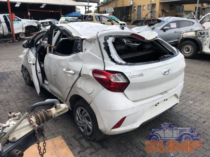 HYUNDAI , GRAND I 10 1 . 0 MOTION , WHITE , 2021 ( 29700 ) - Image 6