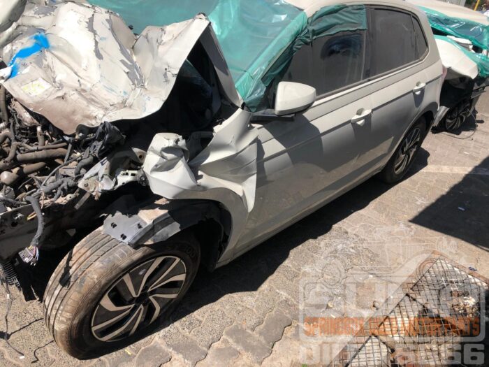 VOLKSWAGEN , POLO PLAY 1 . 0 TSI , GREY ( 30778 ) - Image 3