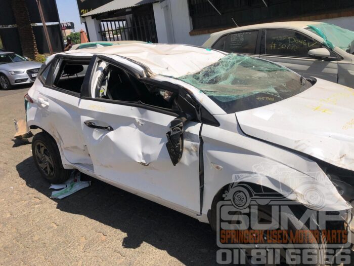 HYUNDAI , I 20 , WHITE ( 30790 ) - Image 4