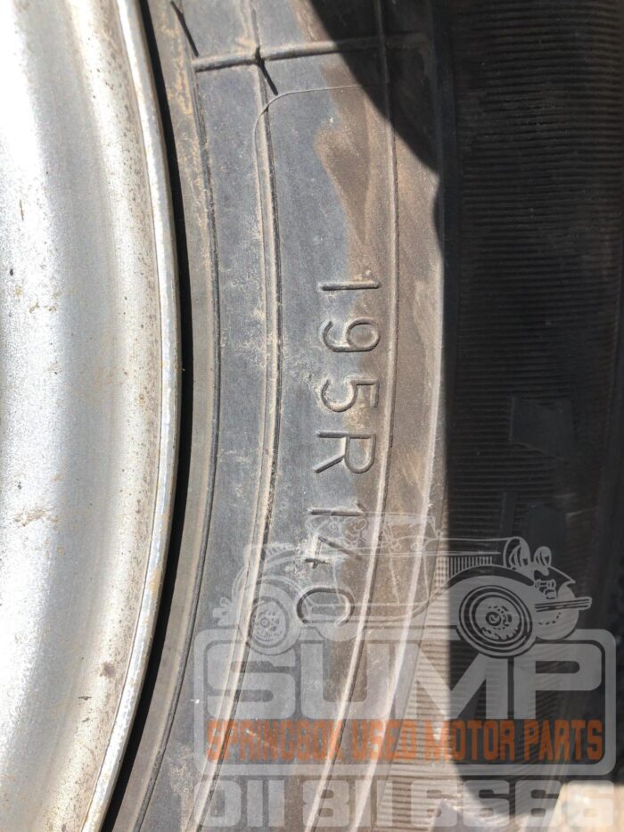 KIA , K 2700 WORKHORSE P / U S / C , WHITE ( 30842 ) - Image 7