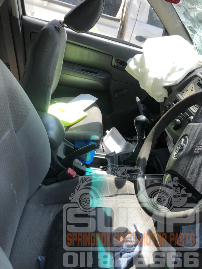 TOYOTA , HILUX 2 . 0 VVTI S P / U D / C , WHITE ( 30837 ) - Image 6