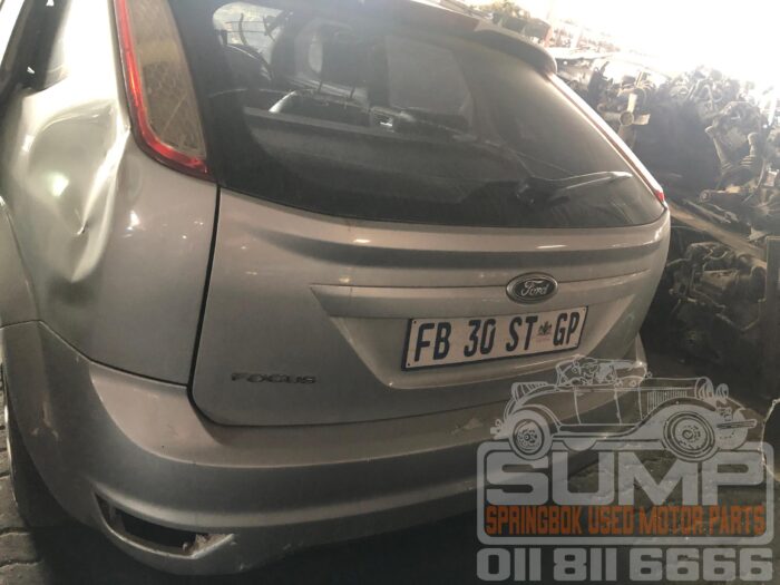 FORD , FOCUS 1 . 8 Si 5 DR , SILVER ( 30802 ) - Image 2