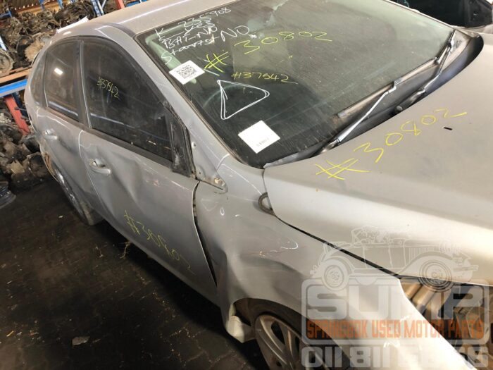 FORD , FOCUS 1 . 8 Si 5 DR , SILVER ( 30802 ) - Image 4