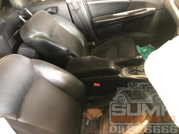 DODGE , JOURNEY , BLACK ( 30810 ) - Image 6