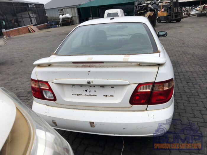 NISSAN , ALMERA 1 . 8 ELEGANCE ( H 15 / 29 ) , WHITE , 2006 ( 29737 ) - Image 5