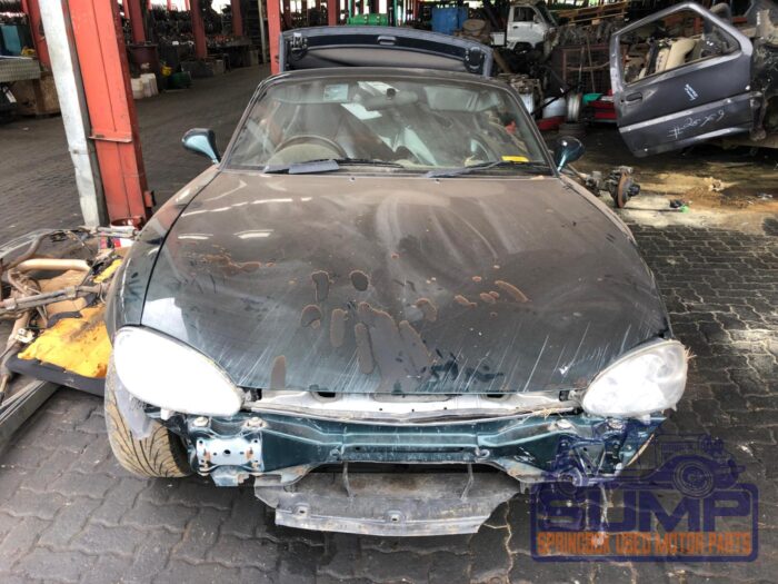 MAZDA , MX 5 1 . 8 i NB , GREEN , 2001 ( 29731 )