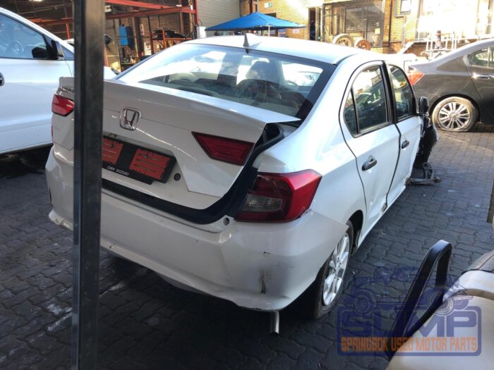 HONDA , AMAZE 1 . 2 TREND , WHITE , 2019 ( 29742 ) - Image 4