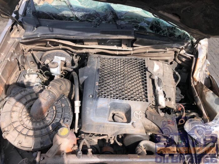 TOYOTA , FORTUNER 3 . 0 D - 4 D 4 X 4 , GOLD , 2007 ( 30253 ) - Image 11