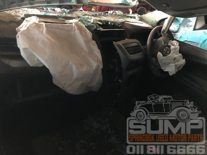 TOYOTA , AVANZA 1 . 5 SX , WHITE ( 30838 ) - Image 5