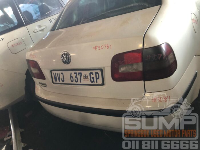 VOLKSWAGEN , POLO CLASSIC 1 . 6 TRENDLINE , WHITE ( 30781 ) - Image 2
