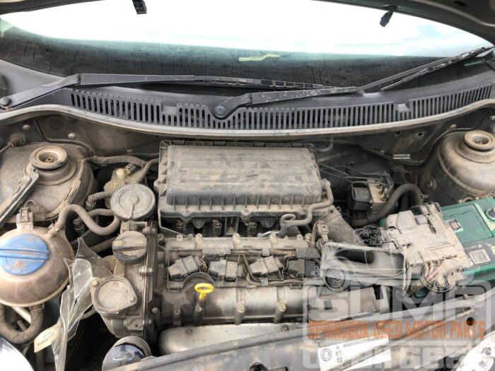 VOLKSWAGEN , POLO VIVO 1 . 4 TRENDLINE 5 DR , GOLD , 2016 ( 30850 ) - Image 9