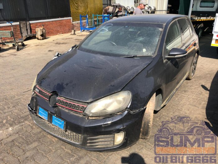 VOLKSWAGEN , GOLF VI GTI 2 . 0 TSI DSG , BLACK , 2012 ( 30259 ) - Image 8