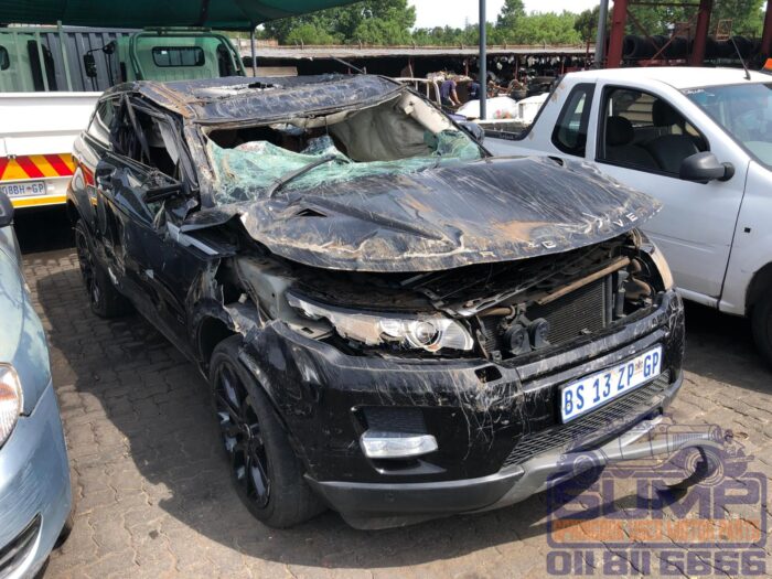 LANDROVER , RANGE ROVER 2 . 0 Si 4 PRESTIGE EVOQUE , BLACK , 2012 ( 30283 ) - Image 2
