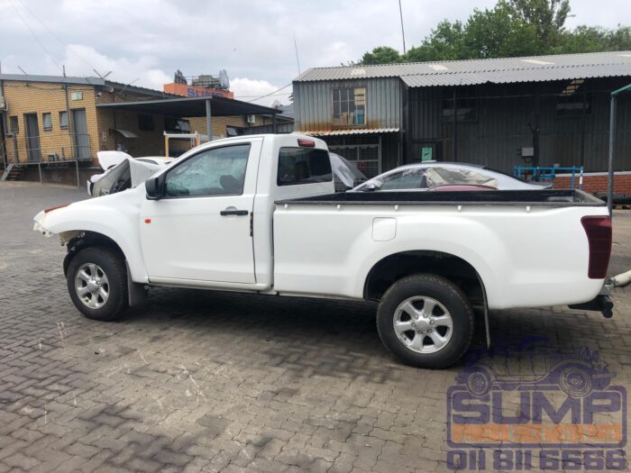 ISUZU , D - MAX 250 C FLEETSIDE S / C P / U , WHITE , 2019 ( 30280 ) - Image 7