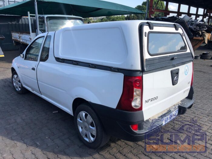 NISSAN , NP 200 1 . 6 A / C P / U S / C , WHITE , 2013 ( 29809 ) - Image 6