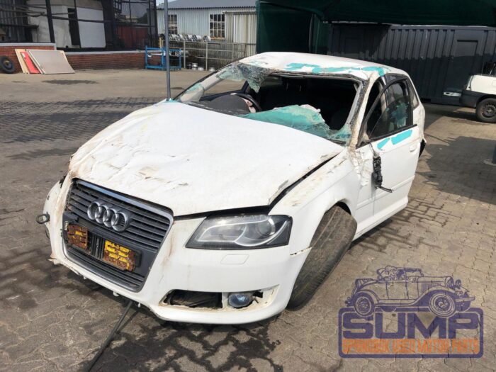 AUDI , A 3 SPORTBACK 1 . 8 TFSI AMB STRONIC , WHITE , 2010 ( 29814 ) - Image 8