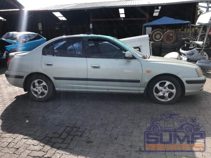 HYUNDAI , ELANTRA 1 . 6 GLS , SAGE SILVER , 2005 ( 29815 ) - Image 3