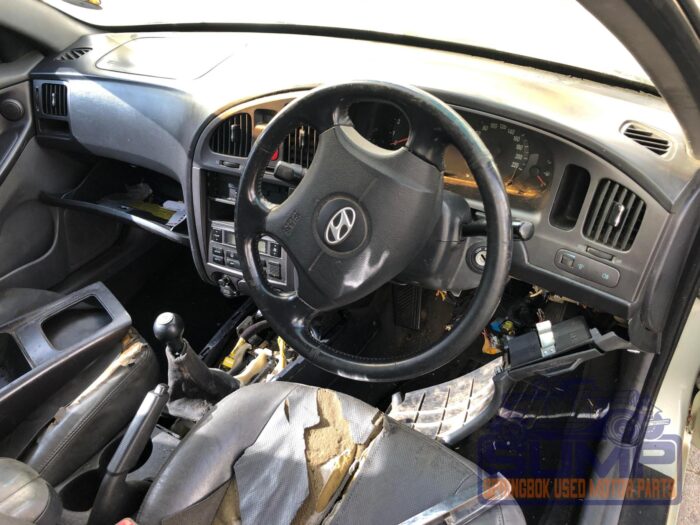 HYUNDAI , ELANTRA 1 . 6 GLS , SAGE SILVER , 2005 ( 29815 ) - Image 10