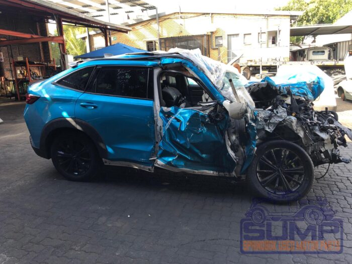 GWM , HAVAL H 6 GT 2 . 0 T SUPER LUX 4 X 4 DCT , WHITE - BLUE WRAP , 2023 ( 29818 ) - Image 3