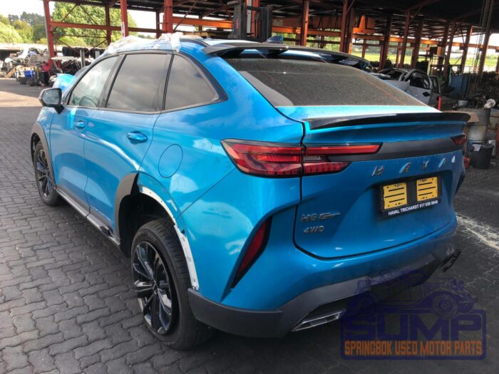 GWM , HAVAL H 6 GT 2 . 0 T SUPER LUX 4 X 4 DCT , WHITE - BLUE WRAP , 2023 ( 29818 ) - Image 6