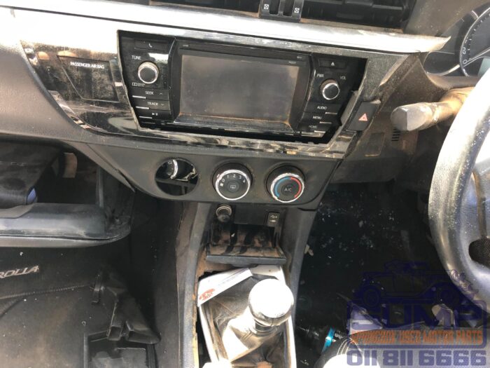 TOYOTA , COROLLA 1 . 6 PRESTIGE , 2014 ( 30318 ) - Image 10
