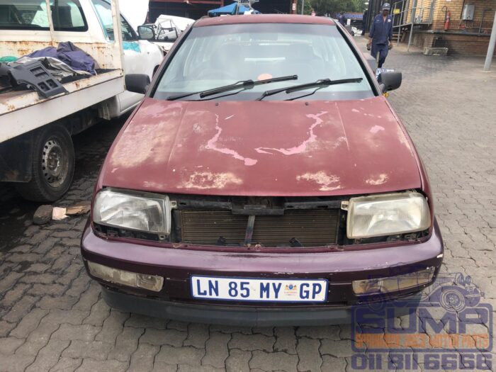 VOLKSWAGEN , JETTA 1 . 6 , MAROON , 1995 ( 30342 )