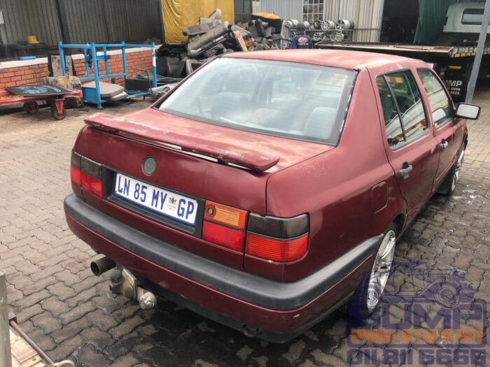 VOLKSWAGEN , JETTA 1 . 6 , MAROON , 1995 ( 30342 ) - Image 4