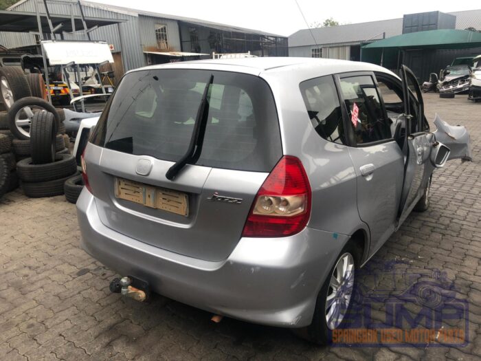 HONDA , JAZZ 1 . 4 i DSI , SILVER , 2005 ( 29849 ) - Image 4