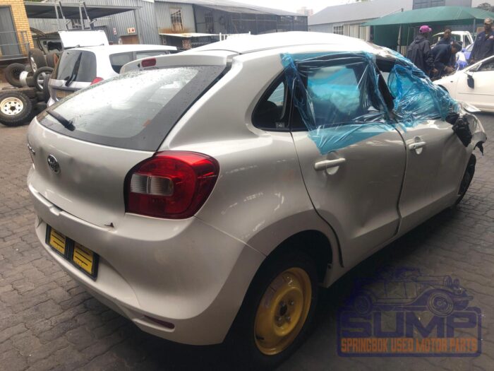 TOYOTA , STARLET 1 . 4 XI , WHITE , 2021 ( 29846 ) - Image 4