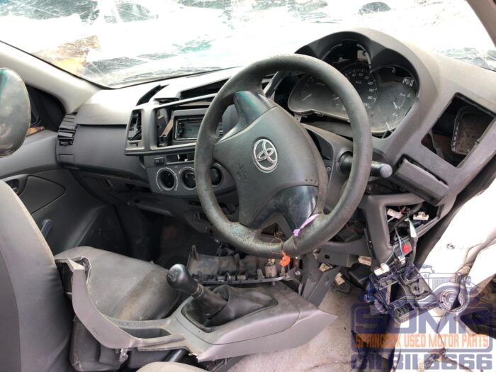 TOYOTA , HILUX 2 . 5 D - 4 D S P / U S / C , WHITE , 2013 ( 30358 ) - Image 9