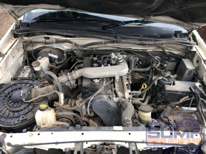 TOYOTA , HILUX 2 . 5 D - 4 D S P / U S / C , WHITE , 2013 ( 30358 ) - Image 11