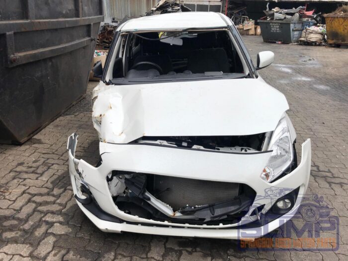 SUZUKI , SWIFT 1 . 2 GL AMT , WHITE , 2022 ( 29850 )