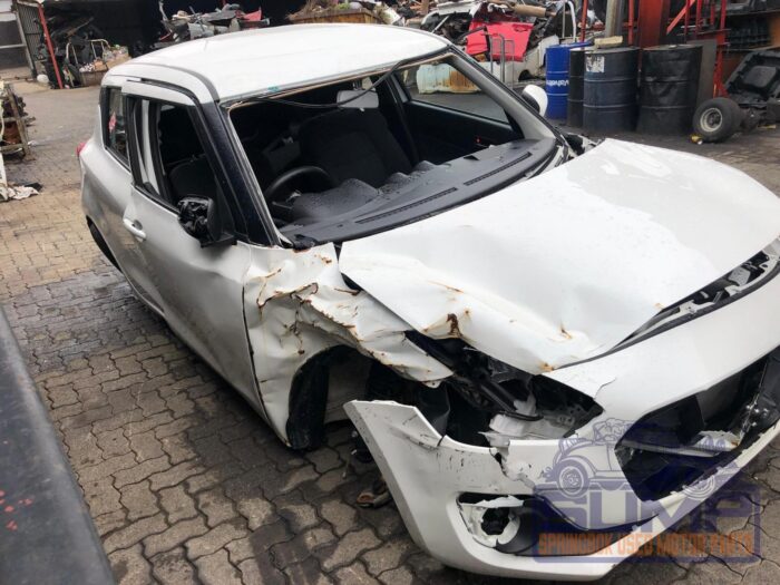 SUZUKI , SWIFT 1 . 2 GL AMT , WHITE , 2022 ( 29850 ) - Image 3