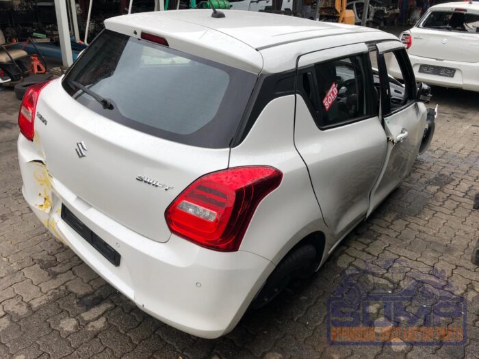 SUZUKI , SWIFT 1 . 2 GL AMT , WHITE , 2022 ( 29850 ) - Image 4