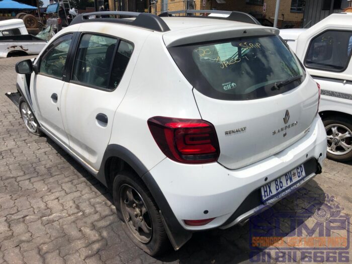 RENAULT , SANDERO 900 T STEPWAY PLUS / TECHROAD , WHITE , 2019 ( 30365 ) - Image 6