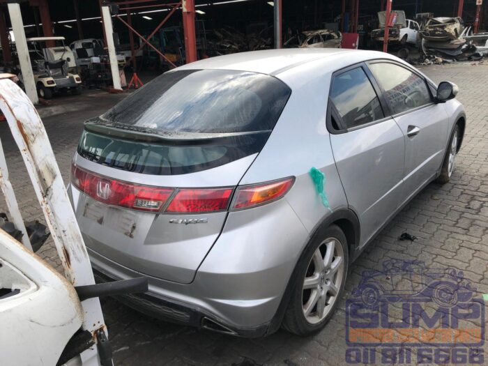 HONDA , CIVIC 1 . 8 i - VTEC E Xi 5 dr , SILVER , 2008 ( 30363 ) - Image 4