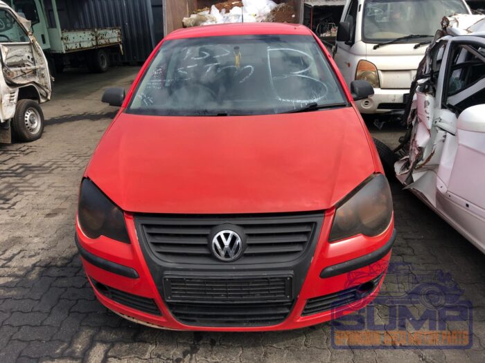 VOLKSWAGEN , POLO CLASSISC 1 . 6 TRENDLINE , RED , 2006 ( 29859 )