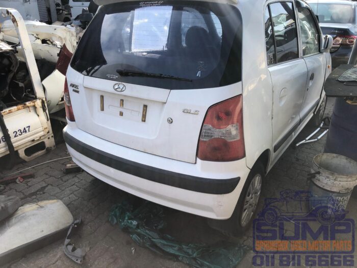 HYUNDAI , ATOS 1 . 1 GLS A / T , WHITE , 2006 ( 30370 ) - Image 4