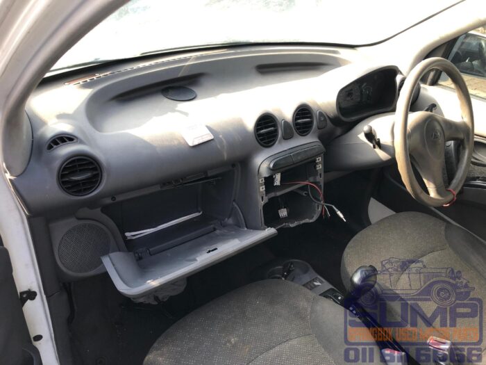 HYUNDAI , ATOS 1 . 1 GLS A / T , WHITE , 2006 ( 30370 ) - Image 9