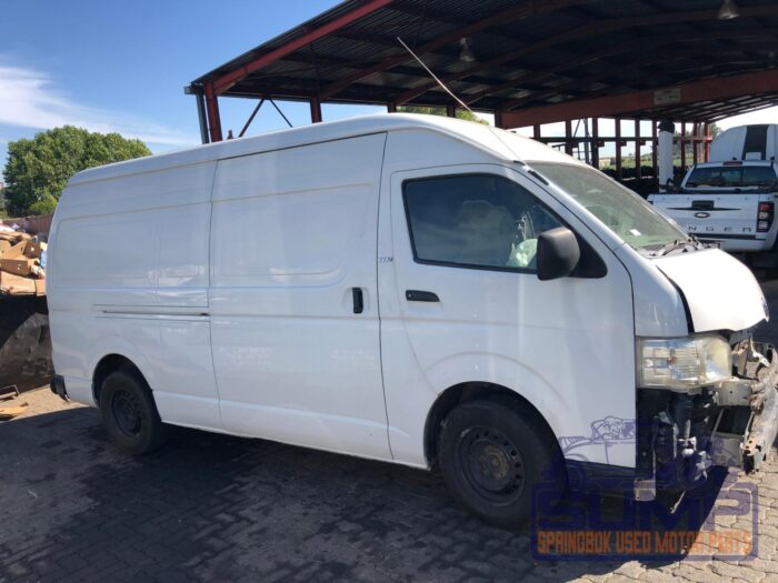 TOYOTA , QUANTUM 2 . 7 LWB F / C P / V , WHITE , 2008 ( 29864 ) - Image 3
