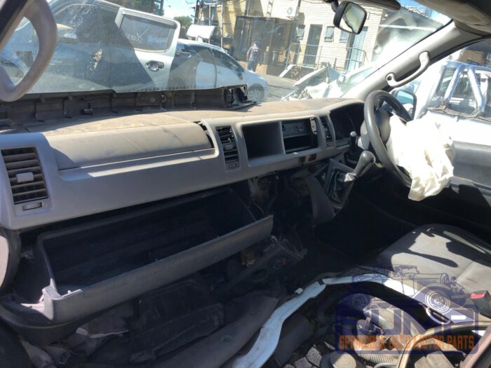 TOYOTA , QUANTUM 2 . 7 LWB F / C P / V , WHITE , 2008 ( 29864 ) - Image 10