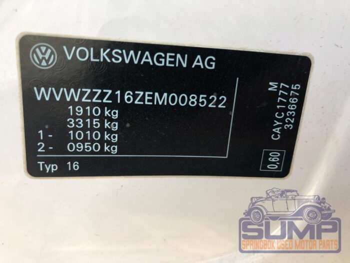 VOLKSWAGEN , JETTA VI 1 . 6 TDI COMFORTLINE , WHITE , 2014 ( 29865 ) - Image 11