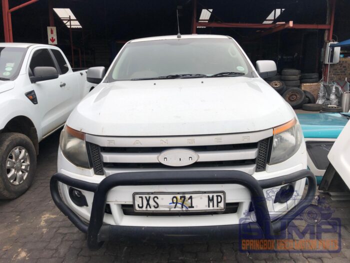 FORD , RANGER 3 . 2 TD Ci XLS 4 X 4 A / T P / U SUP / CAB , WHITE , 2013 ( 29890 )