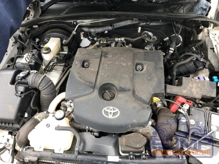 TOYOTA , HILUX 2 . 8 GD - 6 RADER 4 X 4 A / T P / U D / C , WHITE , 2023 ( 29895 ) - Image 9