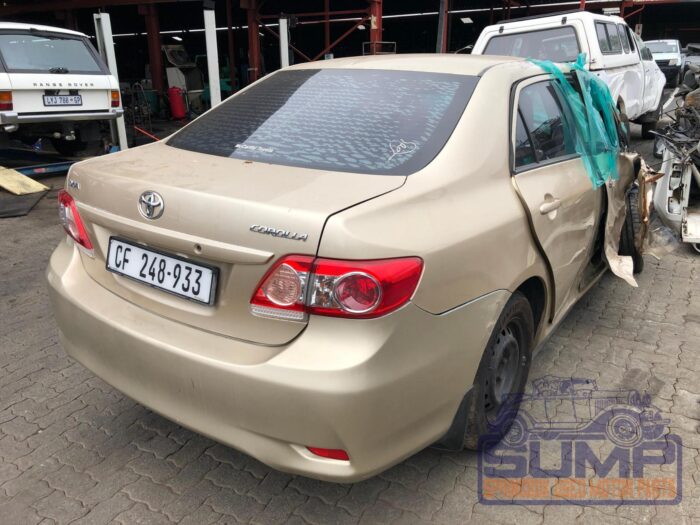 TOYOTA , COROLLA 1 . 3 PROFESSIONAL , GOLD , 2013 ( 29899 ) - Image 4