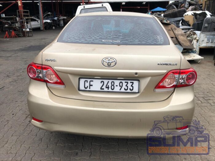 TOYOTA , COROLLA 1 . 3 PROFESSIONAL , GOLD , 2013 ( 29899 ) - Image 5