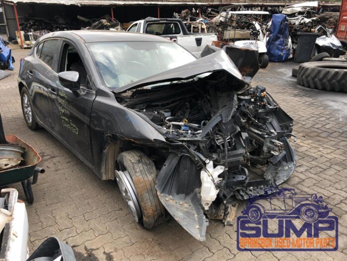 MAZDA , MAZDA 3 1 . 6 ACTIVE 5 DR , BLUE , 2019 ( 29900 ) - Image 2