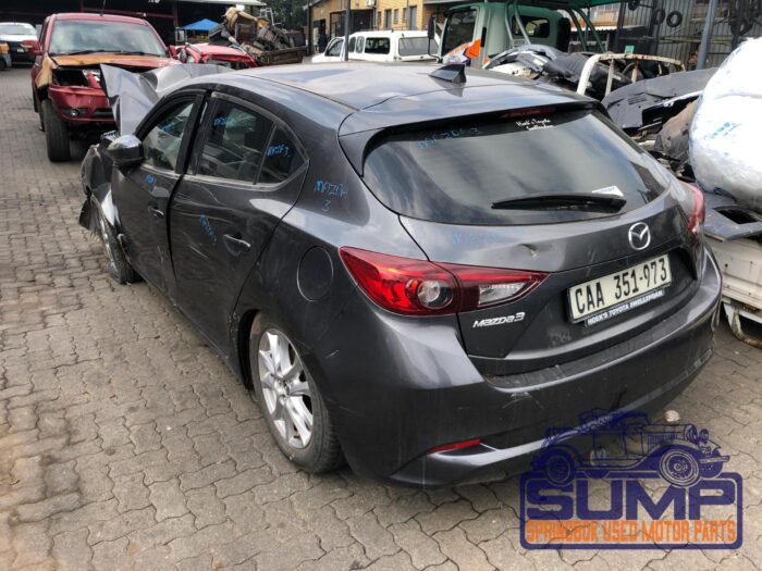 MAZDA , MAZDA 3 1 . 6 ACTIVE 5 DR , BLUE , 2019 ( 29900 ) - Image 6
