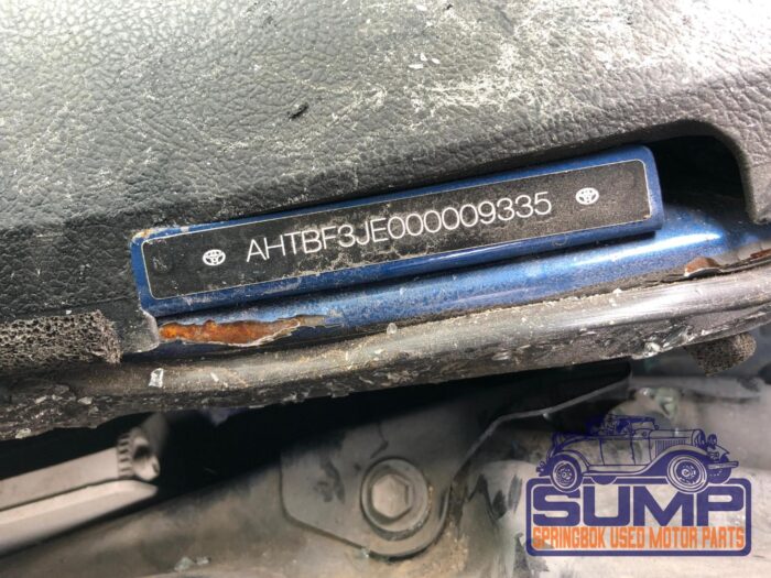 TOYOTA , COROLLA 1 . 8 EXCLUSIVE , BLUE , 2016 ( 29898 ) - Image 11